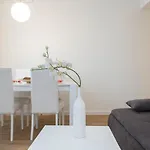 Modern Apartment In The City Center