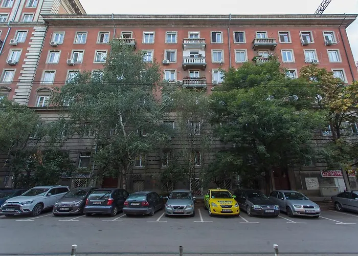 Modern Apartment In The City Center