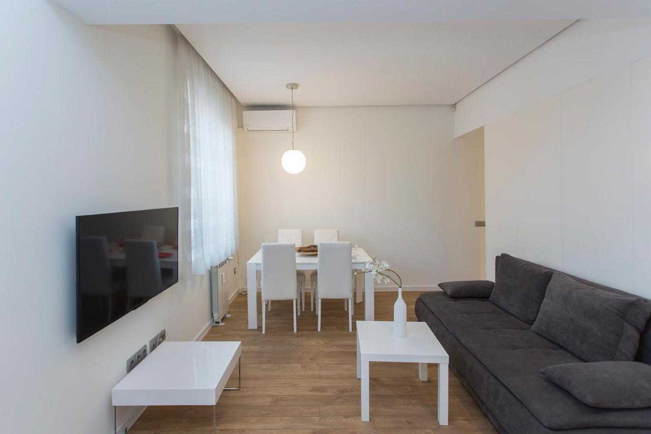 Apartment Modern In The Center Sofia