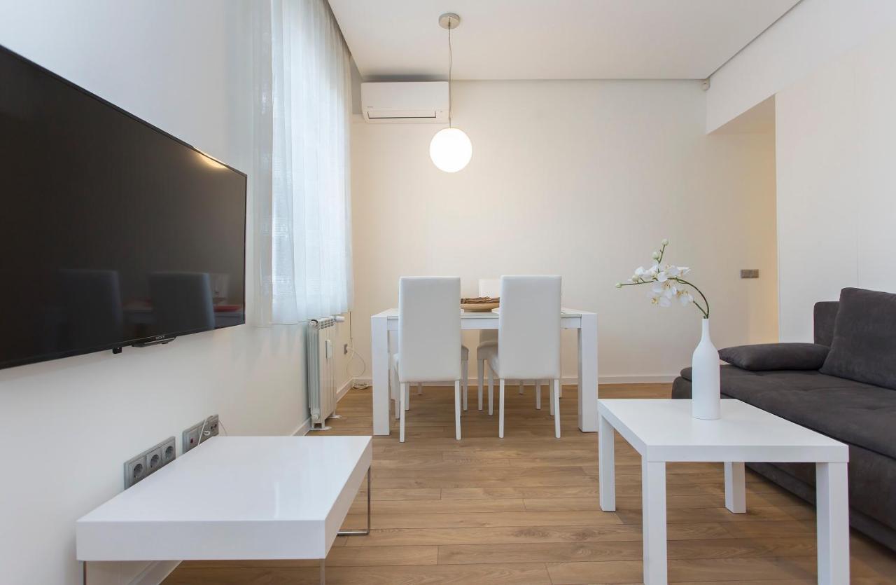 Modern In The Center *
